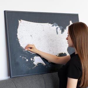 USA Push Pin Map – Gray Canvas Wall Map with Pins, Personalized United States Travel Map, Custom Wall Art Gift