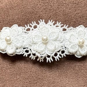 White Floral Barette , Bridal Hair Piece