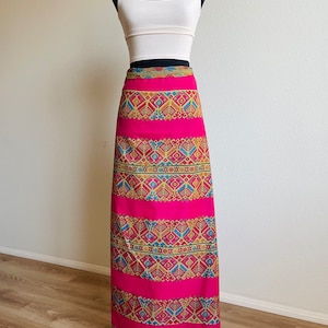 malong dress design Were trialling a few samples of some traditional malong inspired wrapped  skirts. We love it, but what do you think? , Would you wear this?  , #mestiza #filipina #malong #wrapskirt