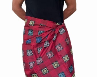 Malong sarong maranao landap colorful red multi functional attire men handwoven traditional Bali Philippines unisex