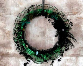 Gothic Christmas Black & Green Wreath Flowers Feathers Happy Holidays Decor Front Door Xmas WT4