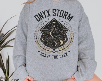 Sudadera Onyx Storm / Rebecca Yarros / Fourth Wing / Merchandising de libros / Brave the Dark