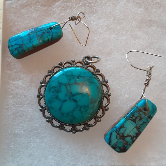 Vintage Spiderweb Turquoise Pendant and Wired Mosaic Spiderweb Turquoise Earrings.