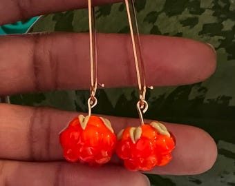 Pendientes colgantes de mora de los pantanos