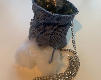 Monedero Pom Pom de edición limitada*