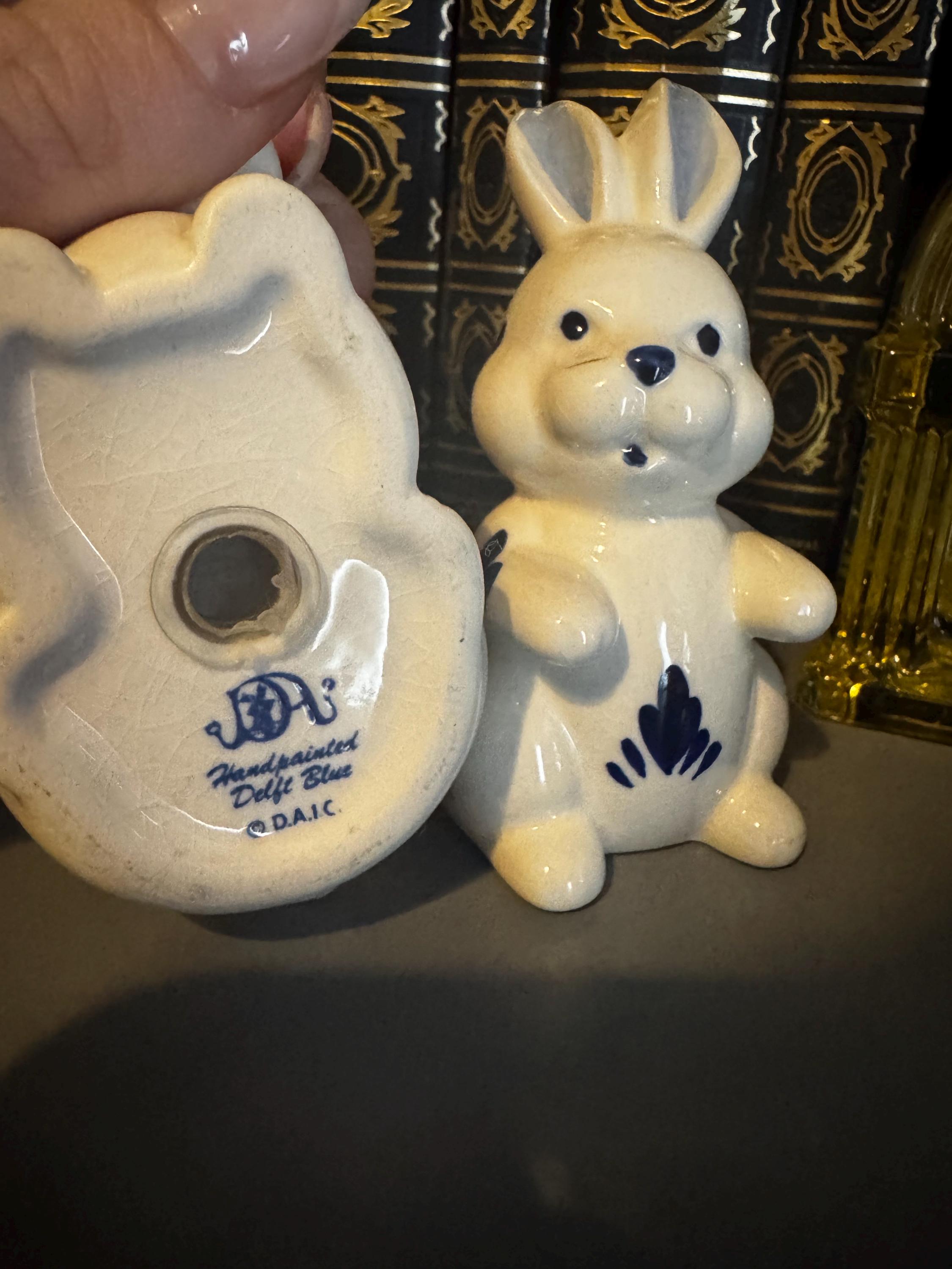 Delf Blue Rabbit Delft Blue Bunny Rabbit Salt and Pepper Shakers - Easter/spring Decor ...