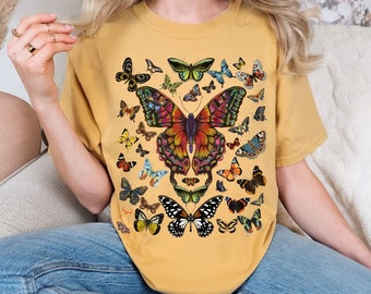 Camicia vintage a forma di farfalla Cottage Falena estetica Comfort Colors® Farfalle Amante della natura Boho Tee Taglie forti e magliette oversize selvagge