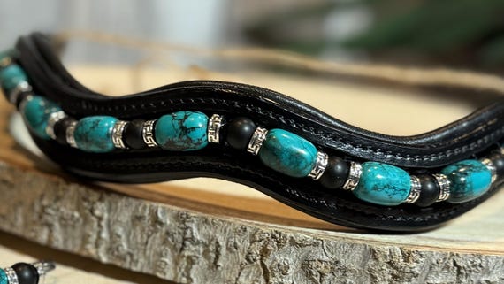 South Pacific - Pattern #829 on a 16" padded, wavy black browband