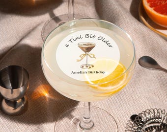 A Tini Bit ältere essbare Cocktail Toppers Geburtstags Drink Topper Espresso Martini Geburtstag Toppers essbare Cupcake Topper Geburtstags-Party Dekoration