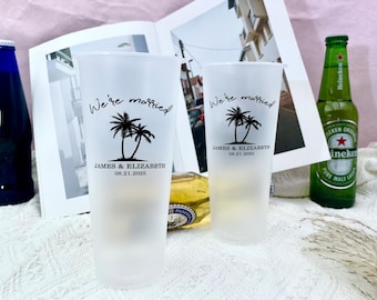 Personalized Engagement Frosted Cups/We're married Favors/Future Mr. and Mrs/Unique Cup/Wedding Reception Party Plastic Cups/Engagement Cups