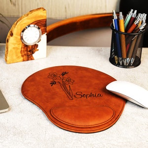 Birth Flower Engraved Mousepad, Personalized Leather Mousepad, Computer Desk Pad, Birthday Gift, Computer Laptop Mouse Pad, Floral Design