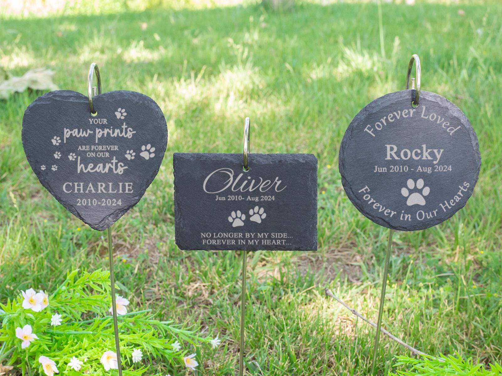 Laser Engraved Pet Memorial Stone, Garden Hanging Mourning Plaque with Easy Installation Stake, Outdoor Memorial Gift for Departed Pets