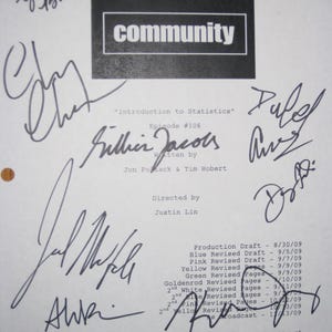 Community Signed TV Script Screenplay X8 autographs Chevy Chase Joel McHale Ken Jeong Donald Glover Alison Brie Danny Pudi Gillian Jacobs