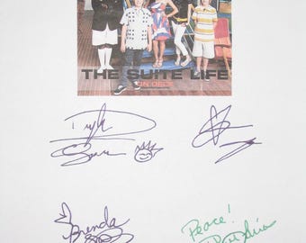The Suite Life On Deck Signed TV Script Screenplay Autographs Dylan Cole Sprouse Brenda Song Phill Lewis signature kids sit com