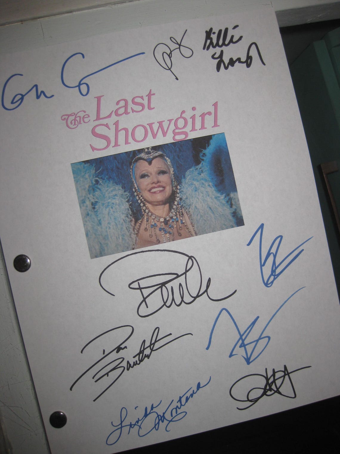 The Last Showgirl Signed Movie Film Script Screenplay X9 Autographs Gia ...