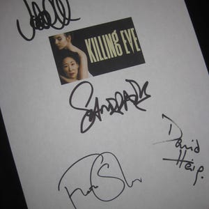 Killing Eve Signed TV Script Screenplay X4 Autograph Jodie Comer Sandra Oh Fiona Shaw David Haig BBC Drama Thriller reprint signatures