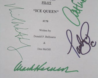Mark Harmon JAG / NCIS Pilot Signed TV Script Screenplay X7 Autograph David James Elliott Catherine Bell David McCallum Michael Weatherly