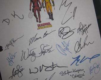 Deadpool & Wolverine Signed Movie Film 2024 Script X22 autographs Ryan Reynolds Hugh Jackman Emma Corrin Jon Favreau Jennifer Garner Reprint