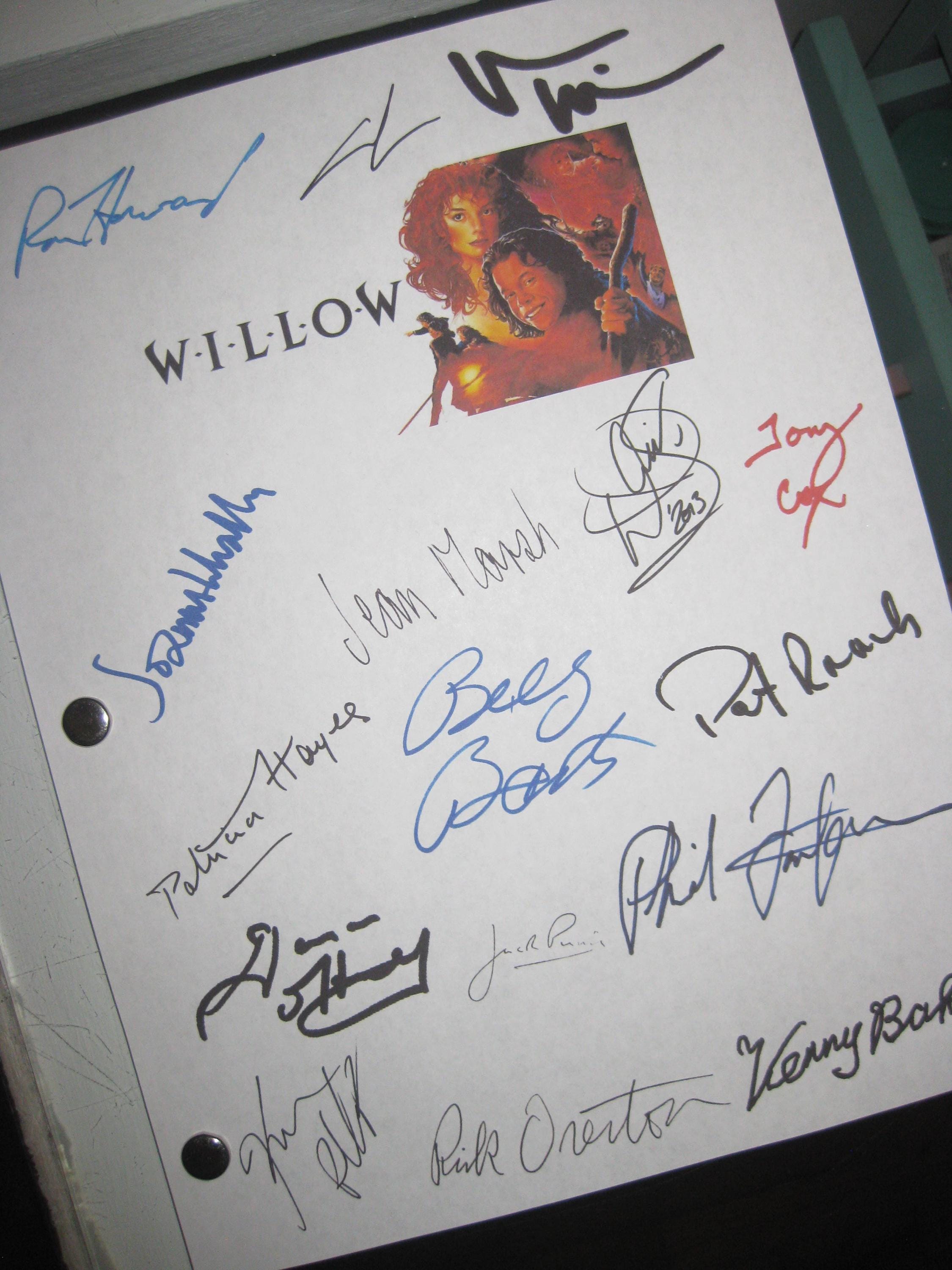 Willow Signed Movie Film Screenplay Script X16 Ron Howard George Lucas Val Kilmer Warwick Davis Joanne Whalley Jean Marsh Patricia Hayes RPT
