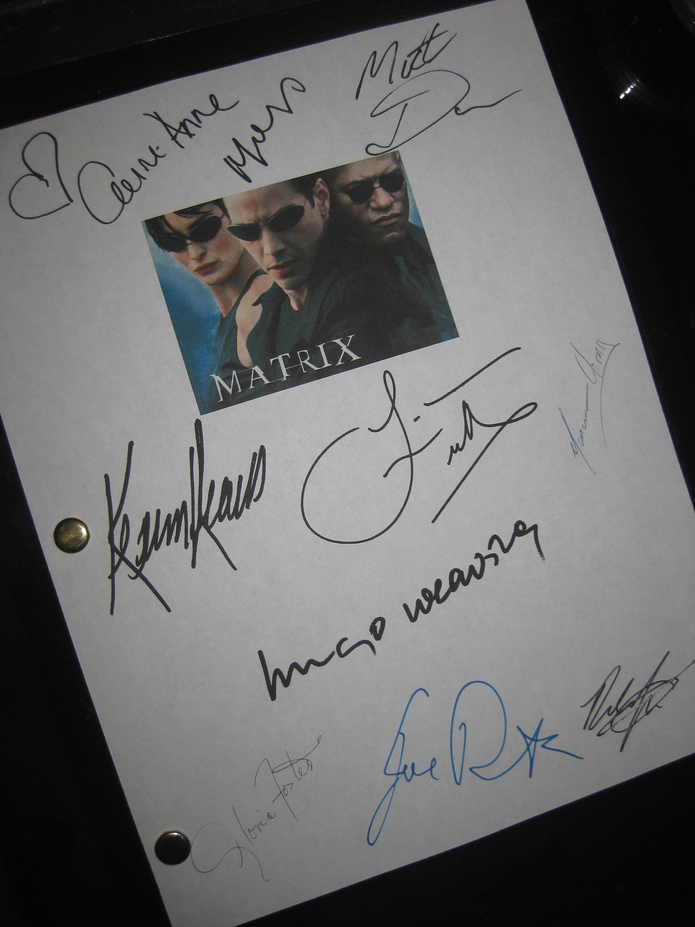 The Matrix Signed Film Movie Script Screenplay X9 Autograph Keanu Reeves Laurence Fishburne Carrie-Anne Moss Hugo Weaving Joe Pantoliano