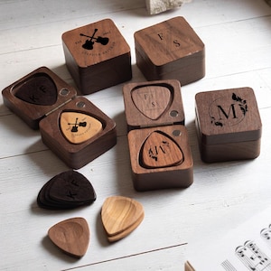 Custom Guitar Picks, Father&#39;s Day Gift, Personalized Guitar Picks Set, Guitar Pick, Custom Pick Box, Gift For Husband, Guitar Accessories