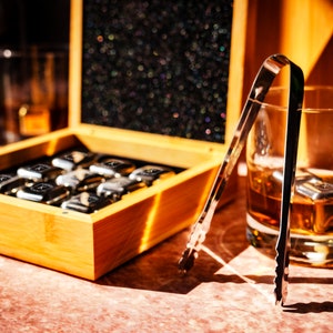 Personalized Whiskey Stone Set, Custom Whiskey Stone Set, Groomsmen Gifts, Christmas Gift, Best Man Gift, Drink Stones, Chilling Stones