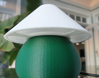 3D printed table lamp