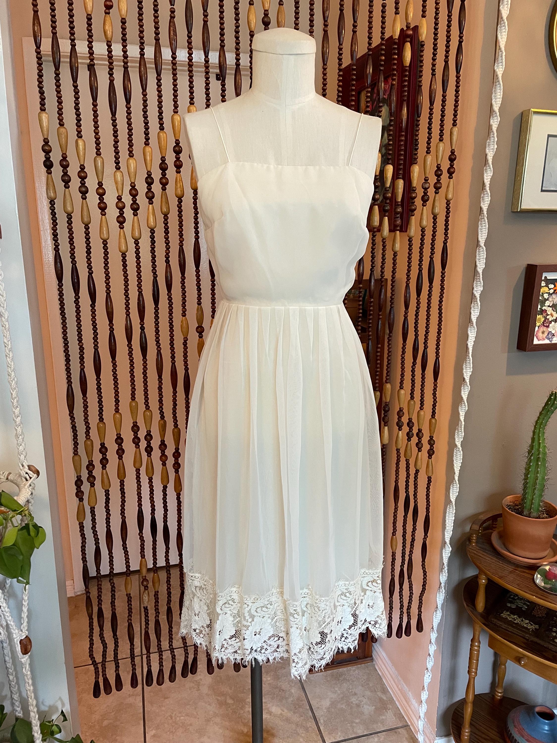 lace straps for dress Lace V-Neck Wedding Dress main image 1