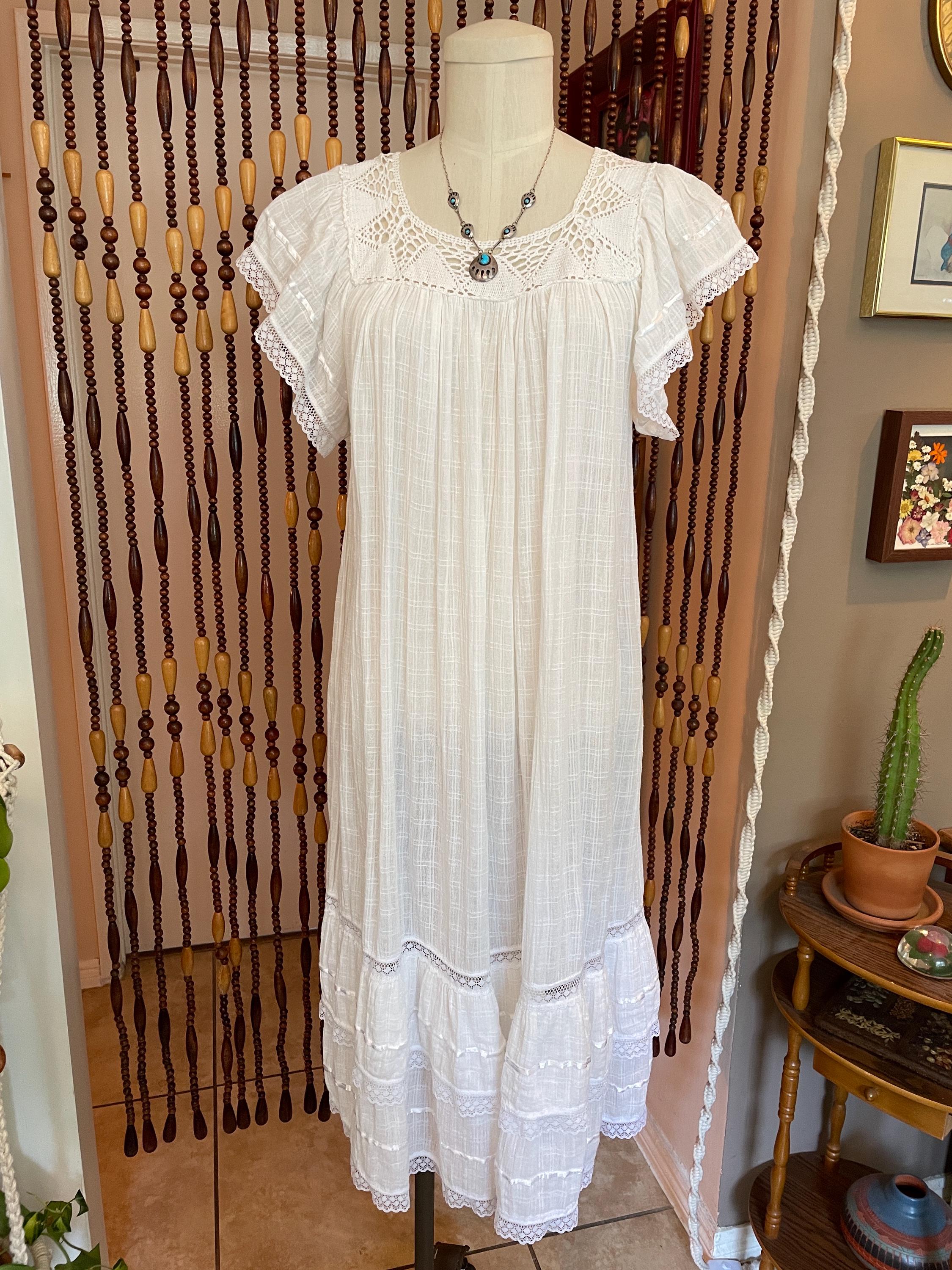 70's White Cotton Gauze Maxi Dress Boho Gauzy Hippie Flower