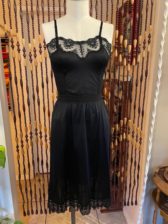 Vintage OLGA Slip 70's Olga Skirt Slip Black Vintage Skirt Slip
