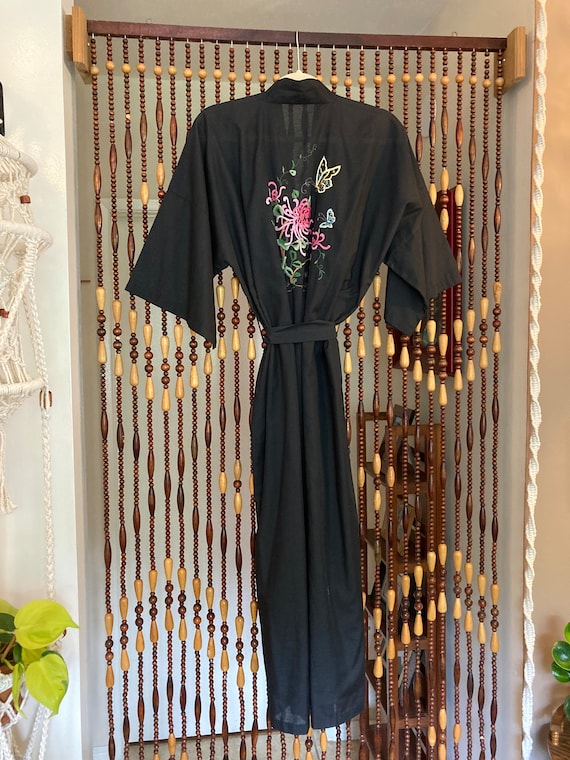 Vintage Chinese embroidered robe 1970’s embroidere