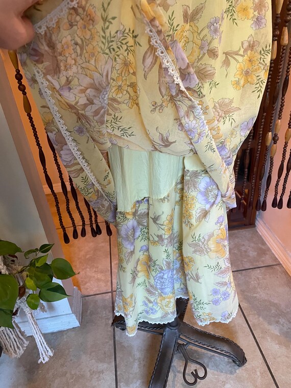 Romantic 70’s prairie dress cape flutter sleeves laye… - Gem