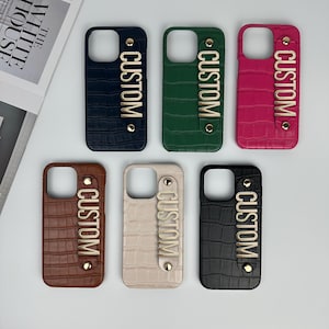 Personalisierte Ledertasche für iPhone 16 Pro, 15 14 13 12 11 Pro Max, geprägte Initialen auf Leder, Geschenk für Sie / Ihn