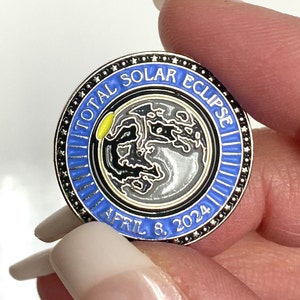 LAST CHANCE Year Anniversary 2024 Total Solar Eclipse Commemorative Hard Enamel Pin Collectors Gifts for Boys Girls Parents Astronomy Zodiac