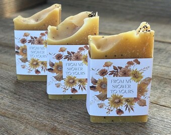 HARVEST SOAP FAVORS, fall floral soap favors, Bridal shower favors, baby shower soap favor, wedding favors, custom soap labels, guest soap