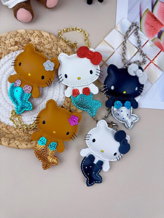 素敵なレザーのハローキティバッグチャーム、かわいいマーメイドキティ