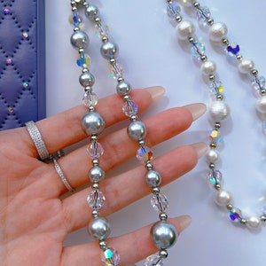 LAPAK77 selaku platform slot gacor 777 menawarkan kesempatan gampang menang saat bermain slot gacor dengan menggunakan pilihan fitur bet 200 ditambah lagi lapak77 memberikan penawaran khusus hari ini bosqu yaitu depo mulai 5000 lewat apk dana terpopuler dan terpercaya di Indonesia saja bosqu, Bosqu sudah bisa chill depan teras rumah sambil ngopi dengan scroll scatter di platform slot gacor 777 bosqu. Glass pearl -Gray