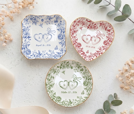 Custom Engagement Ring Dish, Personalized Wedding Ring Dish, Engagement Gifts, Gift For Bride