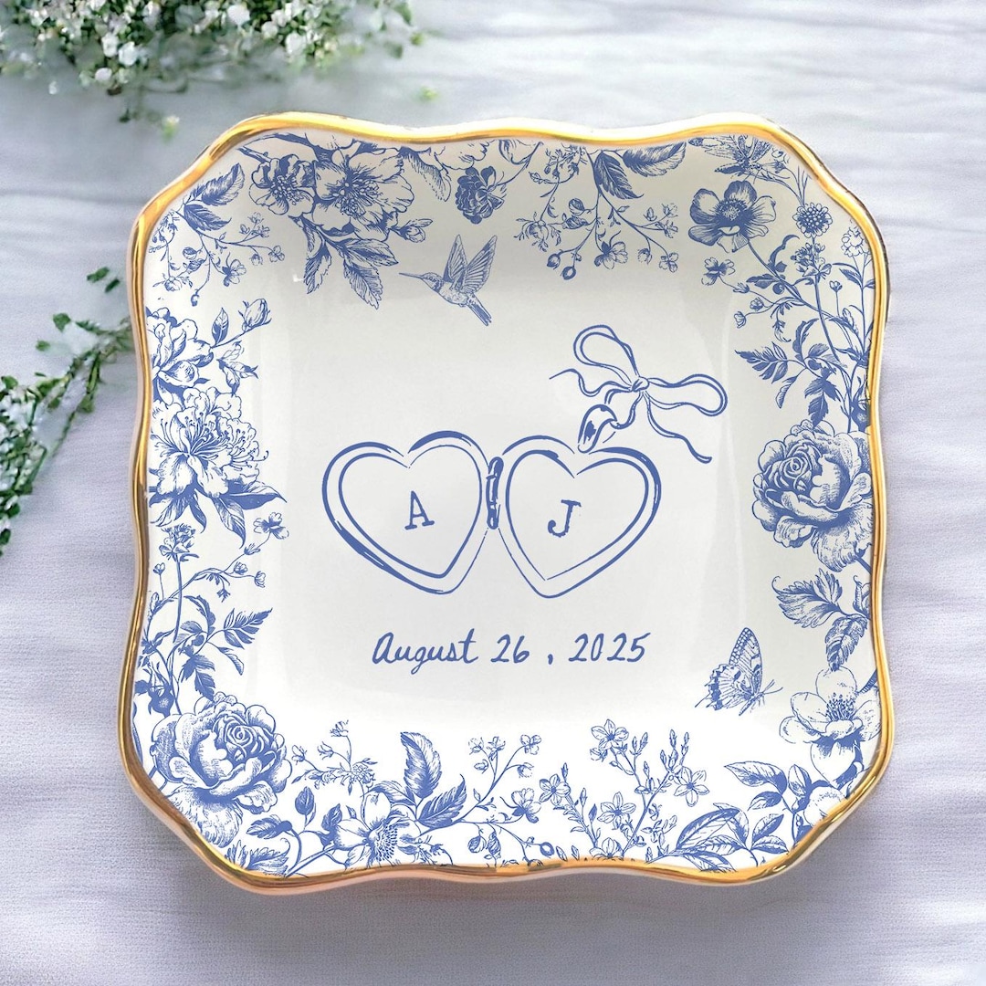 Custom Engagement Ring Dish, Personalized Wedding Ring Dish, Engagement Gifts, Gift For Bride