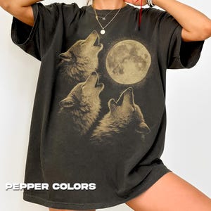 90s Wolf Shirt - Retro Wolf Comfort Colors T-Shirt, Howling Wolf Moon Tshirt, Alpha Wolf Graphic Tee, Wolf Lover Gift, Y2K Wolf T Shirt