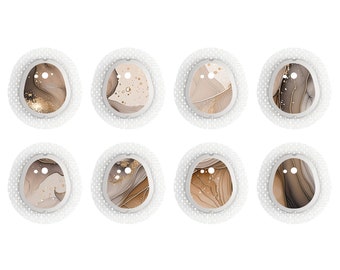 Può includere: Otto opere d'arte astratte con un bordo bianco a pois. Ogni pezzo presenta un design unico con motivi a vortice in tonalità di marrone, beige e oro, creando un effetto marmorizzato. L'estetica generale è moderna ed elegante.