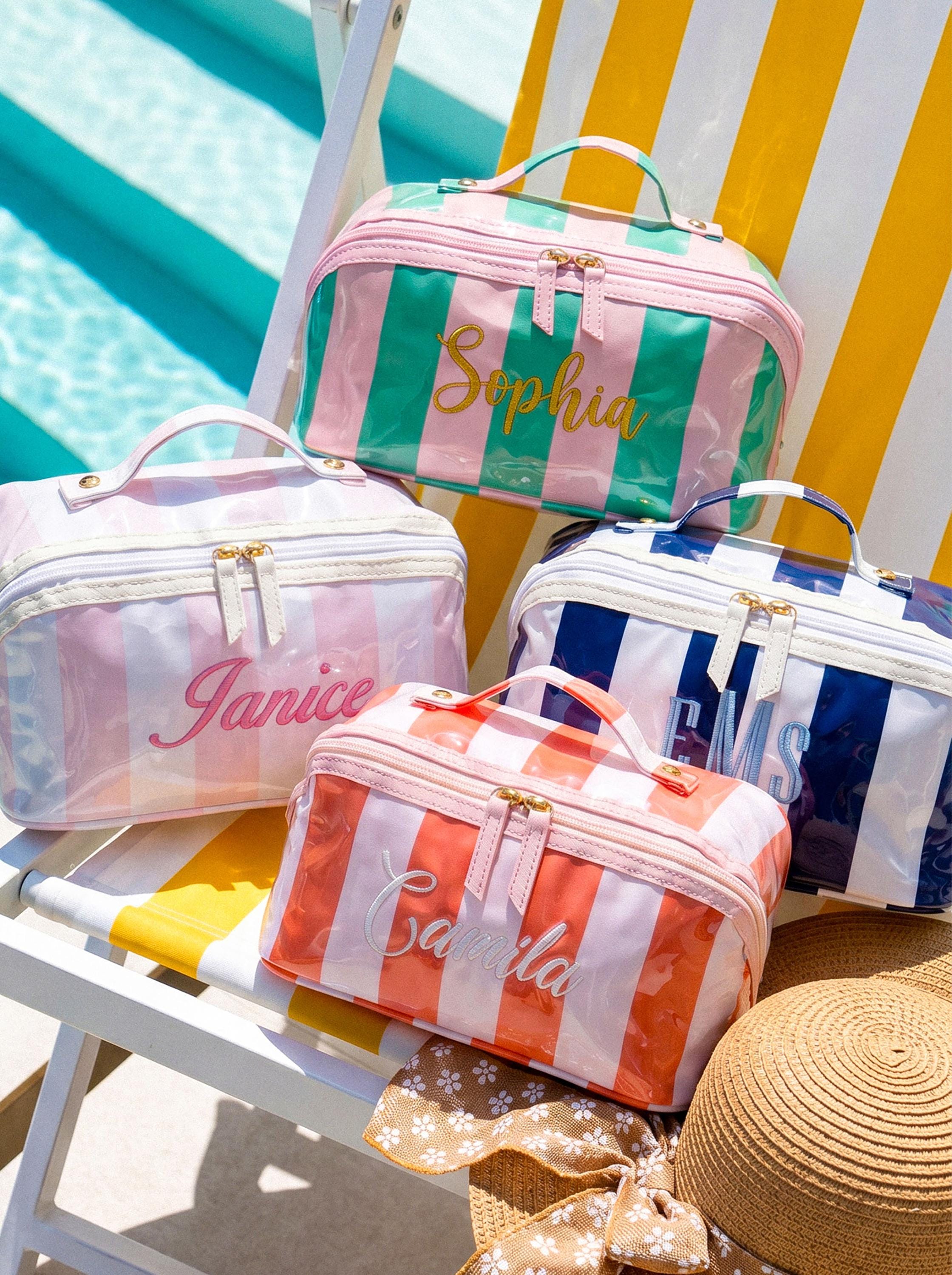 can you bring mini backpacks into universal hollywood Heres a tip I learned the hard way: Dont bring a backpack to Universal  Studios or Islands of Adventure., Because both of Universals first two  parks have a backpack problem, Confession: I havent