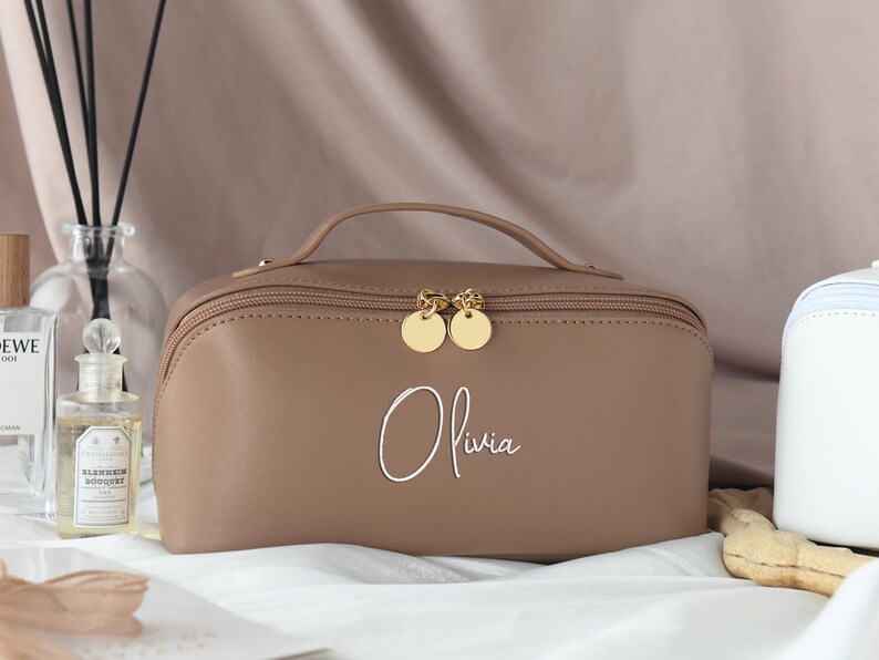 Embroidered Leather Cosmetic Bag,bridesmaid Makeup Bag,pu Makeup Bag