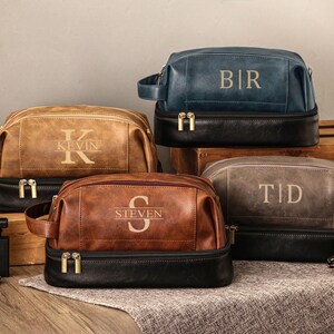 Trousse de toilette personnalisée en cuir pour garçons d'honneur, trousse de toilette en cuir pour homme, cadeaux pour garçons d'honneur, trousse de voyage en cuir gravée, cadeau de remise des diplômes pour lui