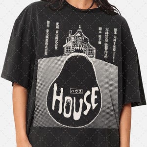 Limited House Hausu Film T-shirt, House Hausu Film T-Shirt, Series T-Shirt, Gift For Man and Woman Unisex T-Shirt  sv11