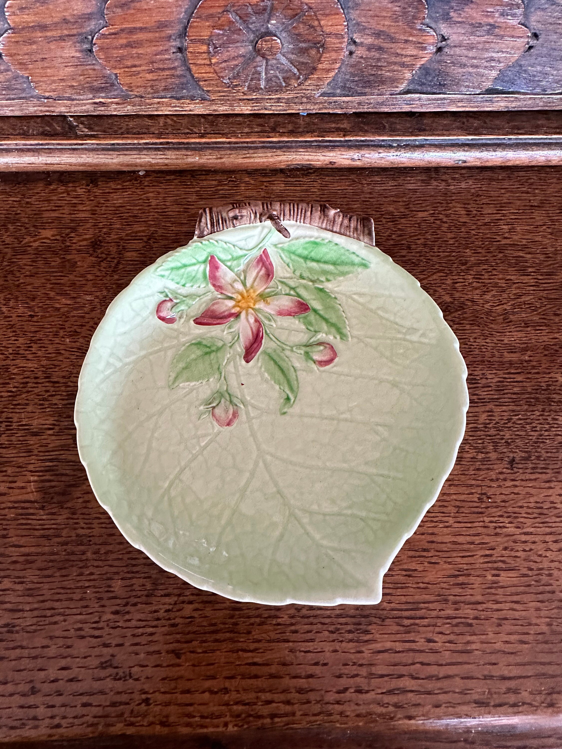Théière en faïence cuite au four ; Whieldon Ware, Agate Ware ('Kievitt