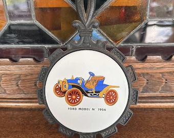 Vintage Ford Model N 1906 Trivet | Cast Iron Pot Holder | Retro Car Kitchen Decor | Wall Hanging | Car Enthusiast Gift