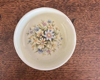 Vintage Pin Dish 7cm | Made in Japan | Old European Flower Bouquet Limoges