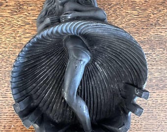 Vintage 1974 Hawaii Hula Dancer Shell Figurine – Made in Hawaii H|P – Retro Coastal Decor