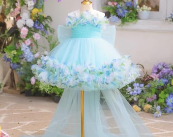 Jolie robe d'anniversaire gonflée pour enfant avec train amovible Jolie robe de fête pour enfant en bas âge, robe de première communion pour bébé, couture pour enfant